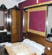 Hotel Raj Deluxe Haridwār Esterno foto